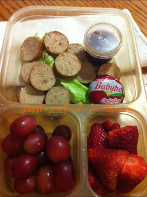 Chicken Sausage Medallions, Grapes and Strawberries